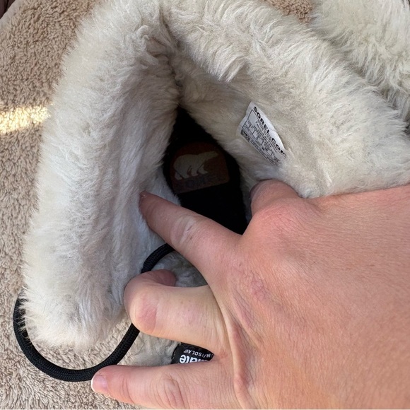 Sorel women’s Snow Angel Lace Boots Waterproof Winter Boots sz 7 US - Picture 5 of 9